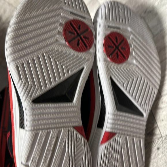 Li-Ning Wow 2 Announcement Dwyane Way of Wade Sneakers, Sz 9 - Picture 9 of 16